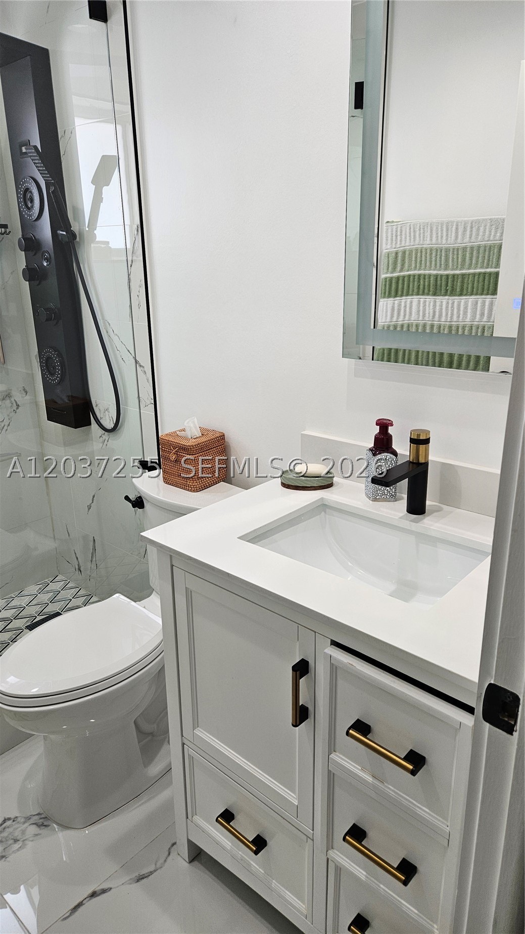 MARALEX HOMES - Residential Lease