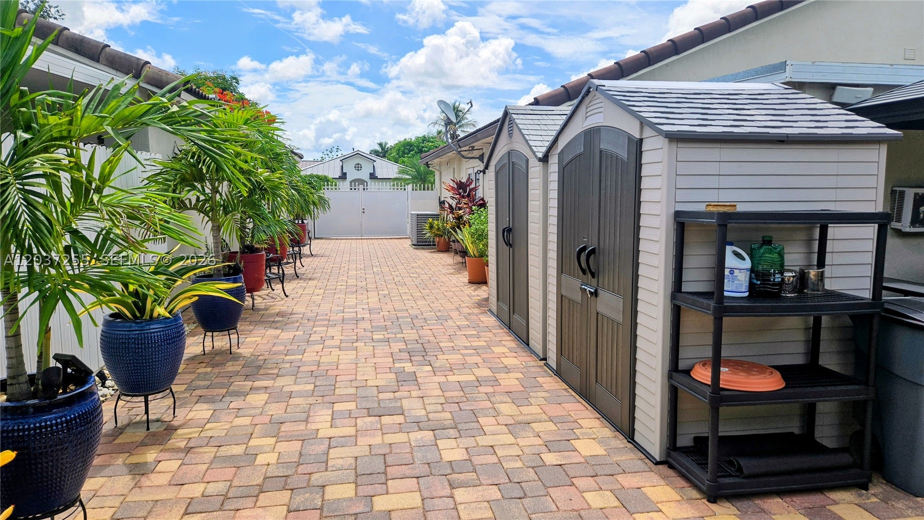 MARALEX HOMES - Residential Lease