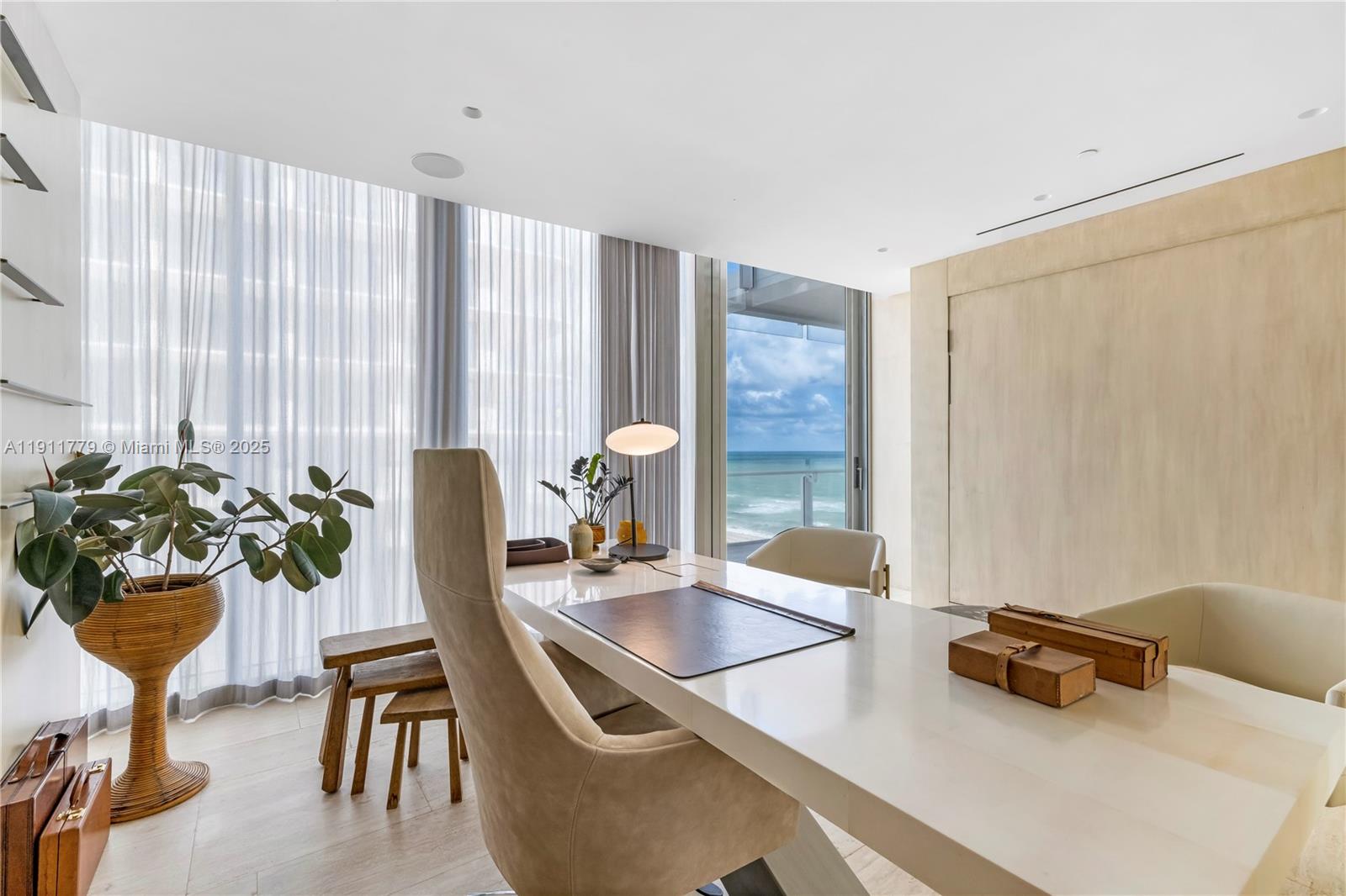 SURF CLUB CONDO - Residential