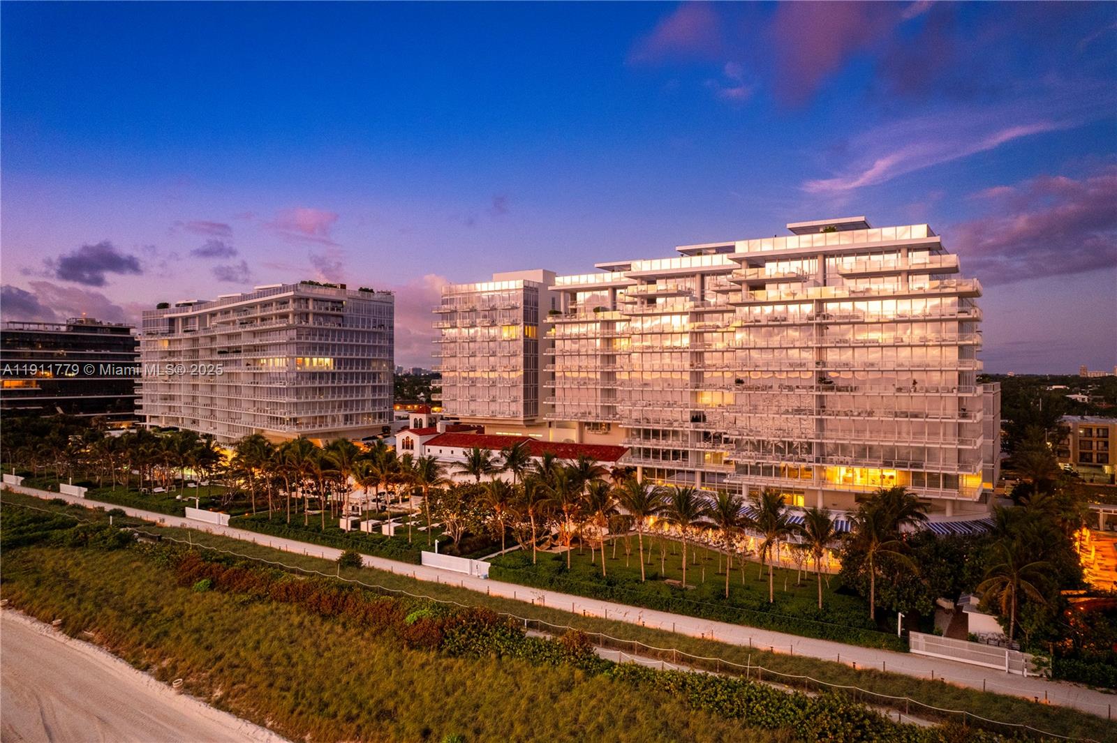 SURF CLUB CONDO - Residential