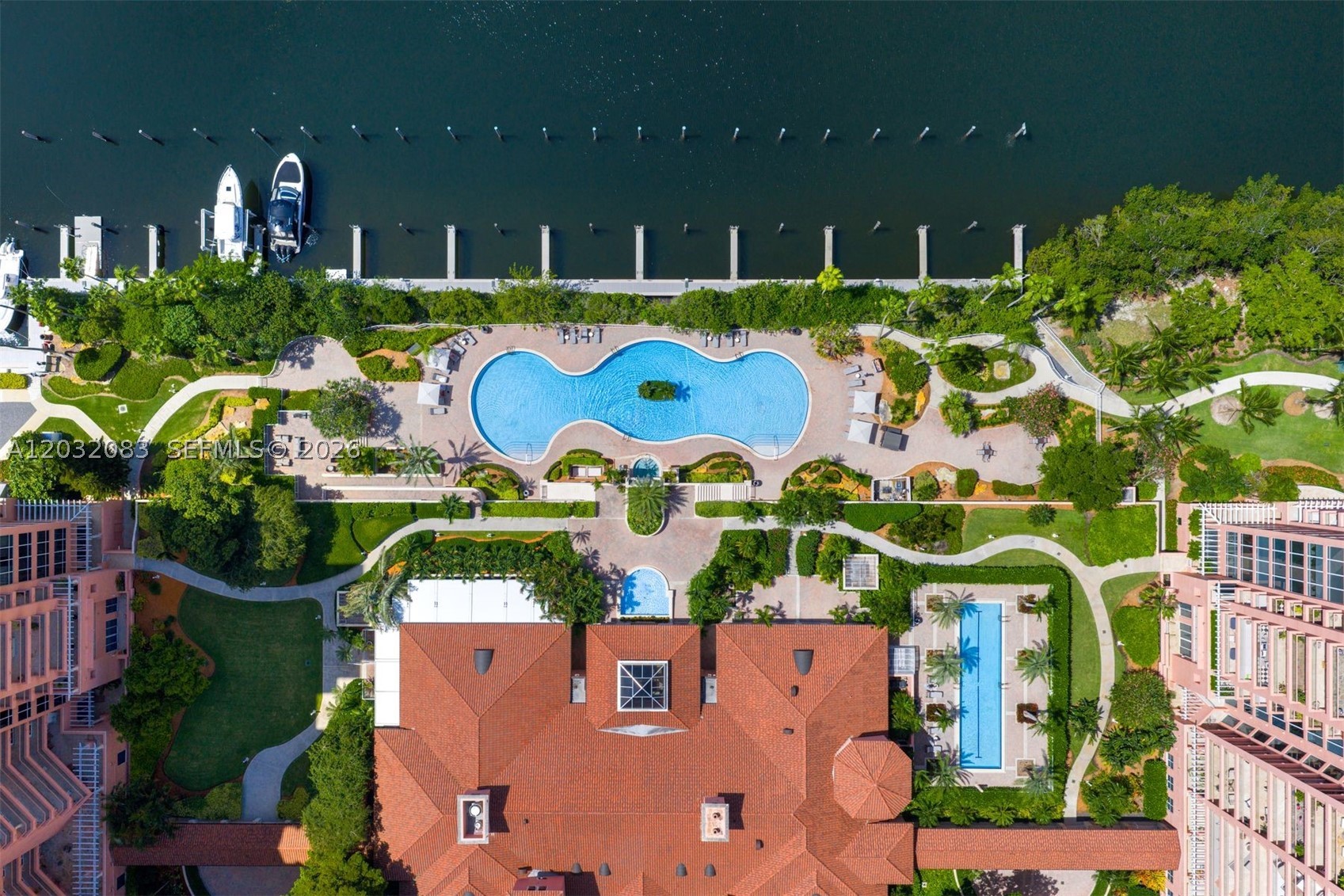 THE GABLES CONDO - Residential