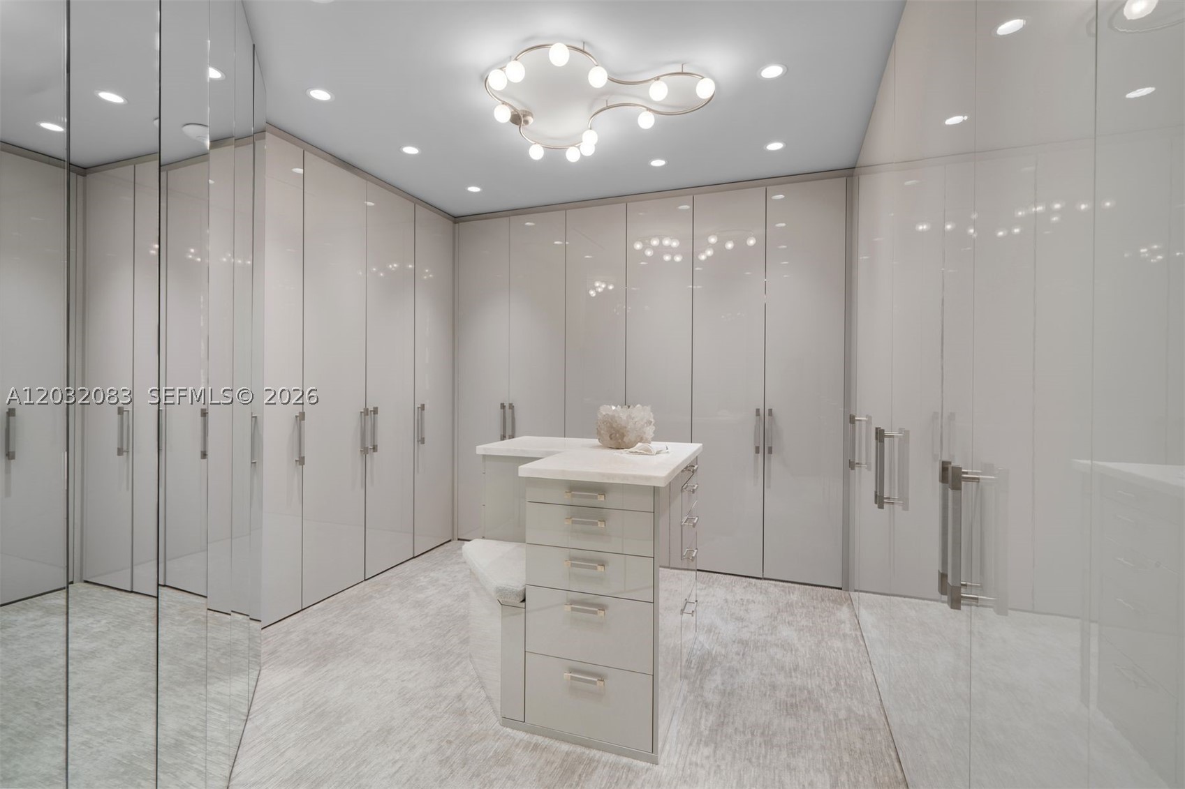 THE GABLES CONDO - Residential