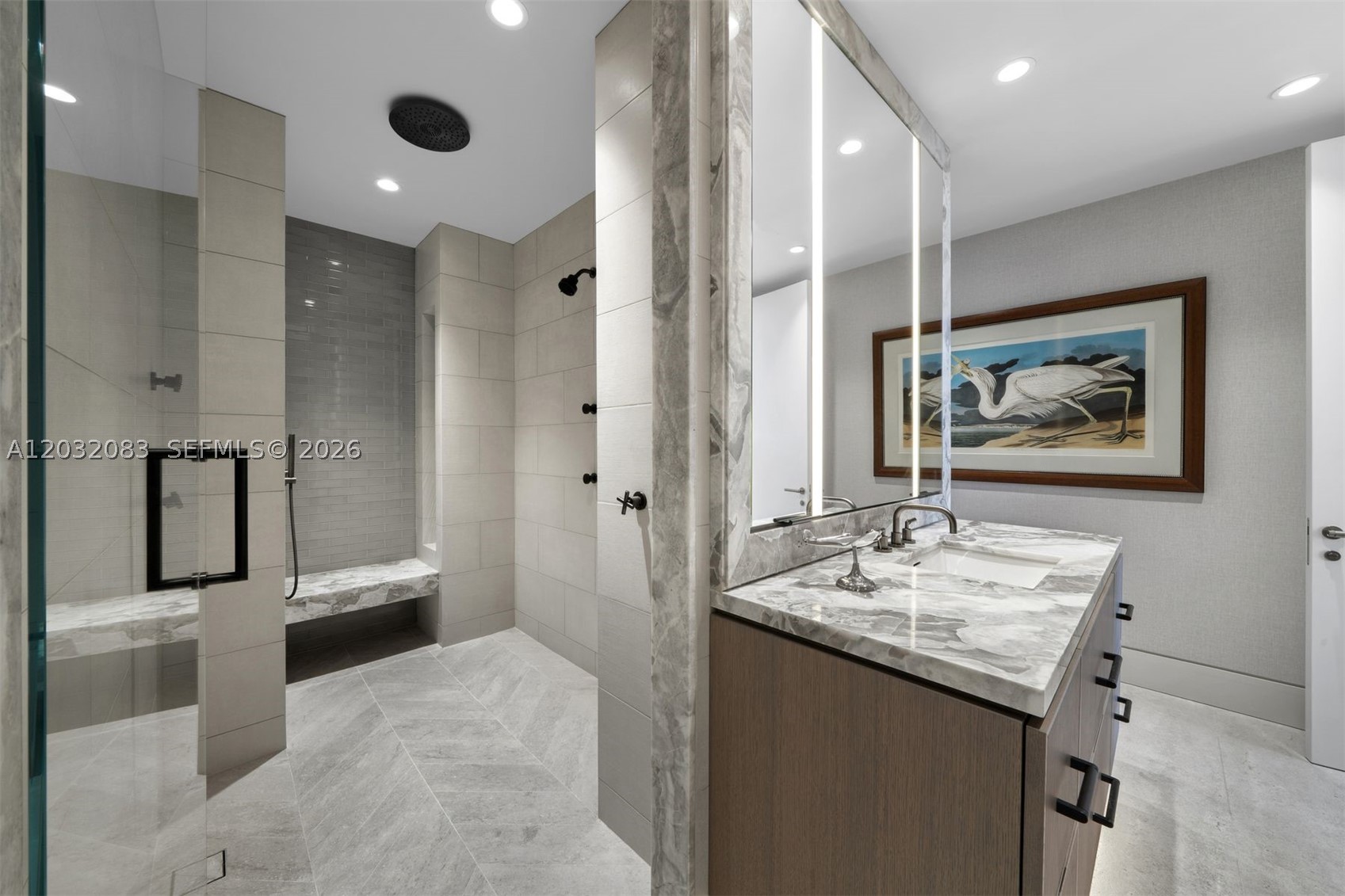 THE GABLES CONDO - Residential