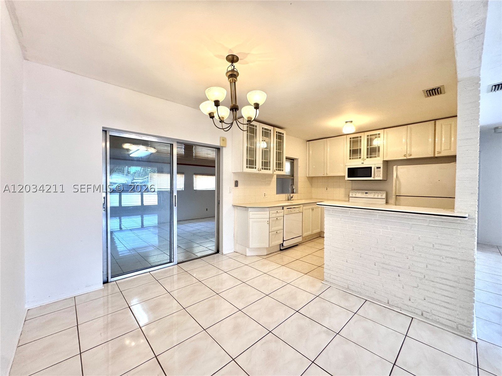 MIRAMAR SEC 11 - Residential
