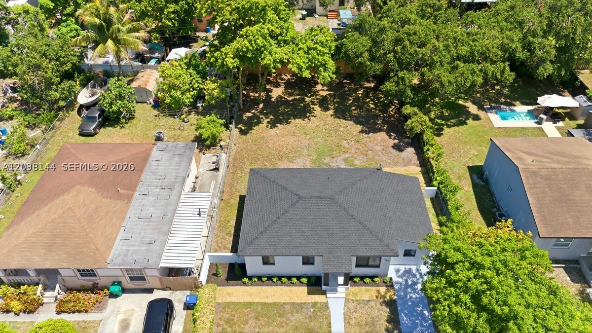 ARCH CREEKS ESTATES - Residential