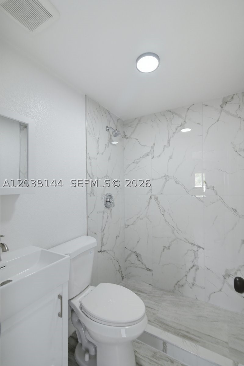 ARCH CREEKS ESTATES - Residential