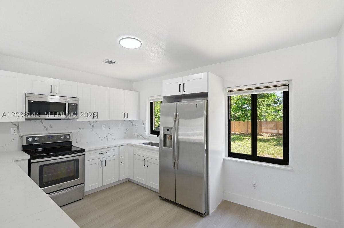 ARCH CREEKS ESTATES - Residential