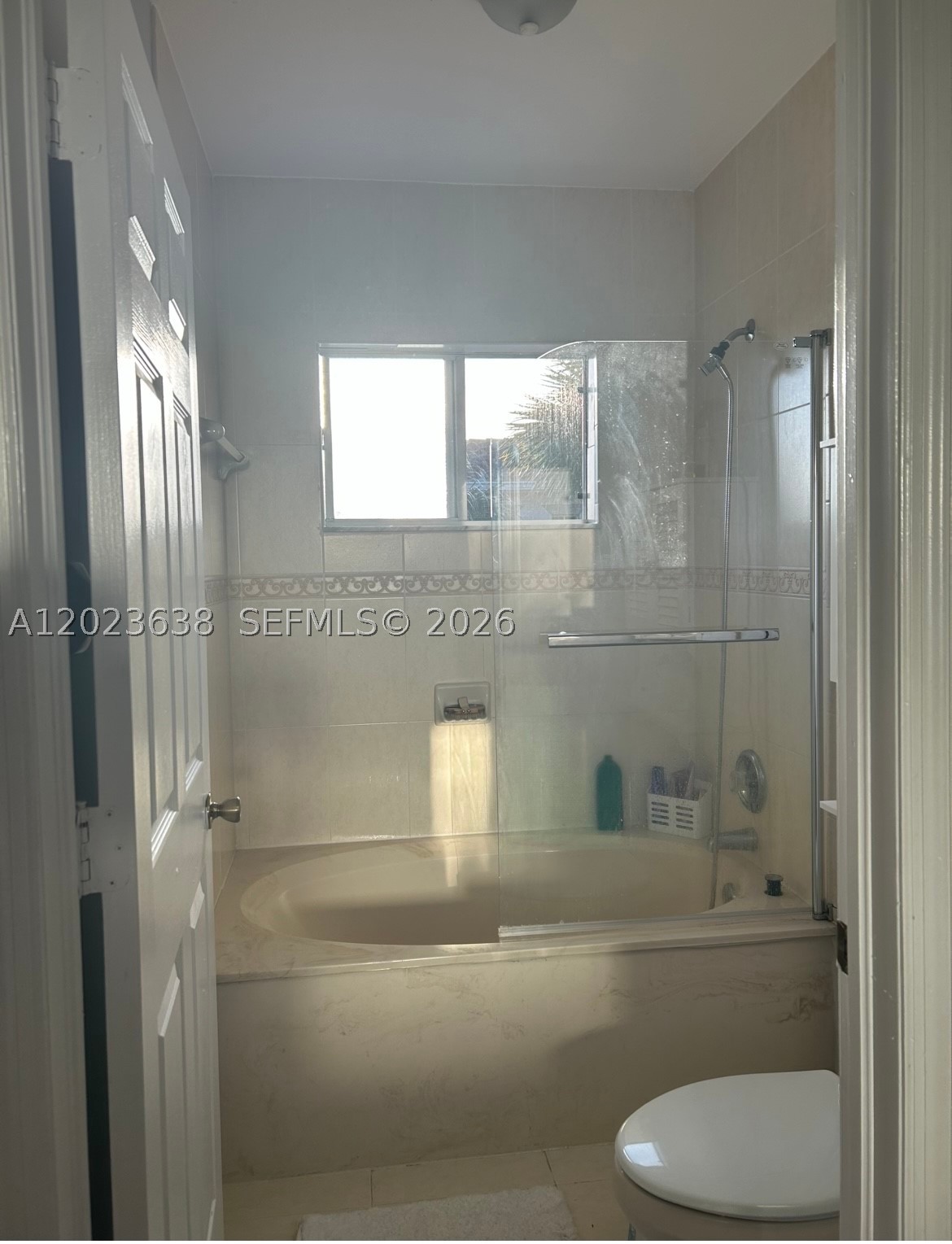 KENDALL VILLAGE TOWNVILLA - Residential