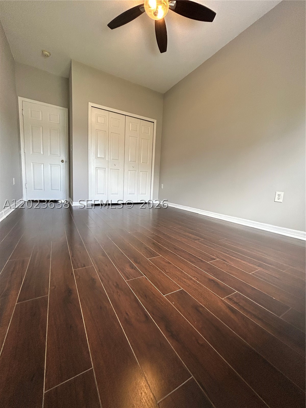 KENDALL VILLAGE TOWNVILLA - Residential