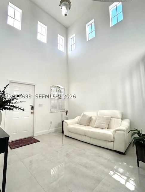 KENDALL VILLAGE TOWNVILLA - Residential