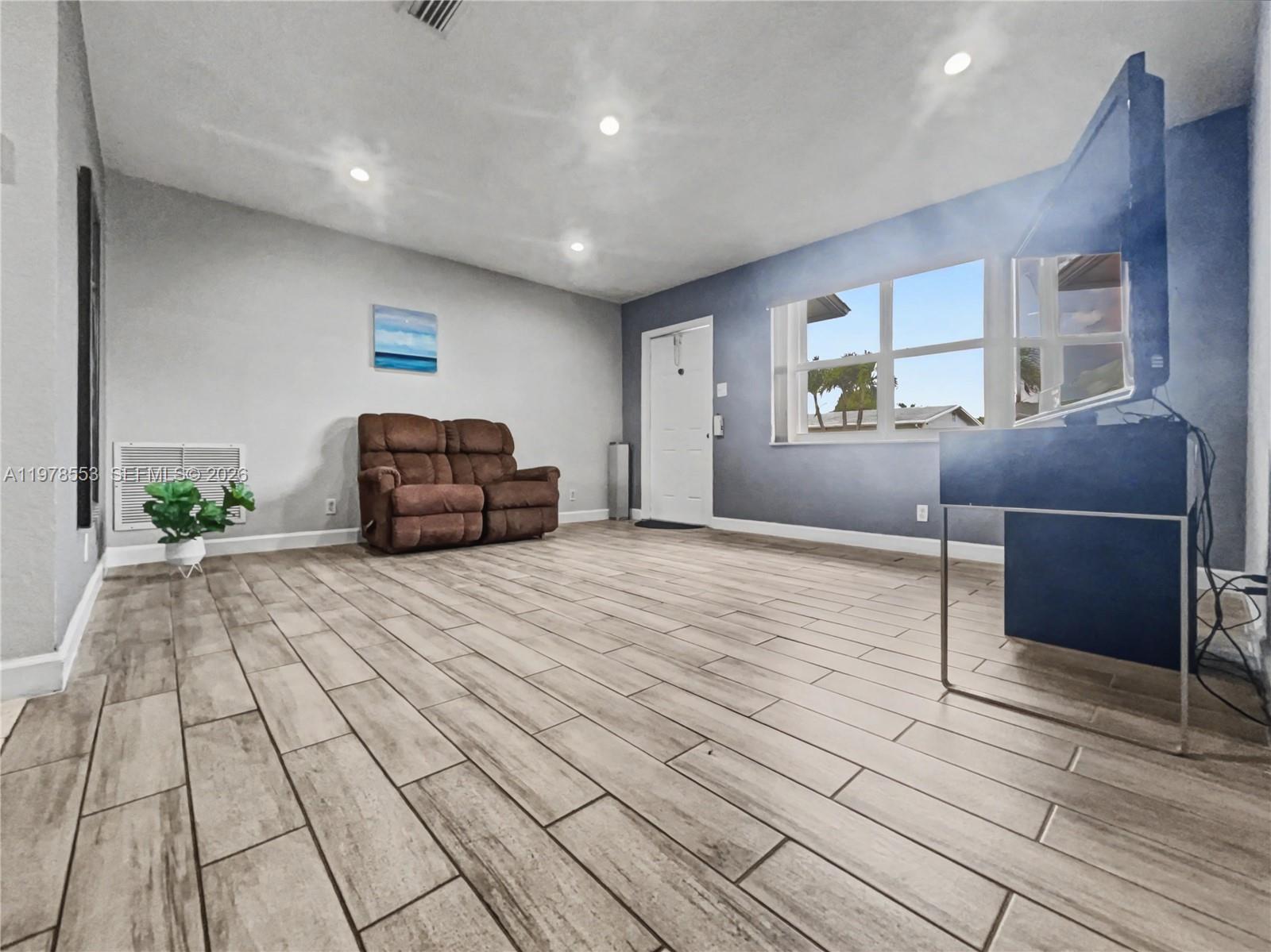 PARADISE GARDENS SEC 3 - Residential