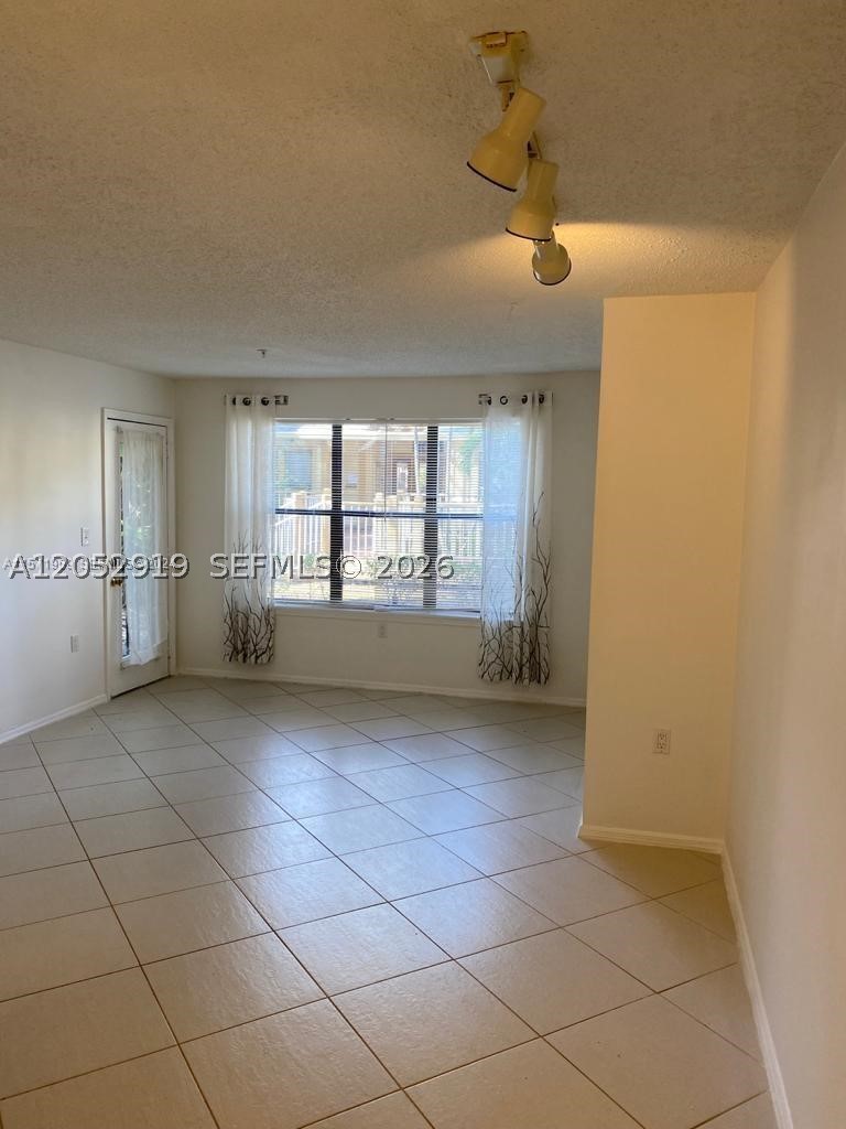 BOYNTON LANDINGS CONDO - Residential