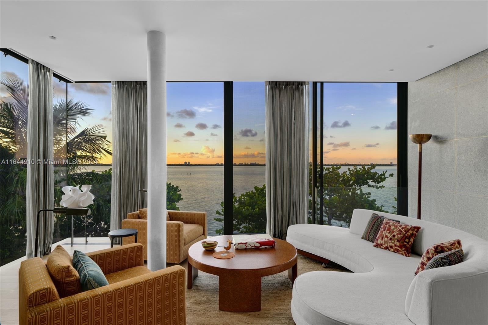 DI LIDO ISLAND - Residential
