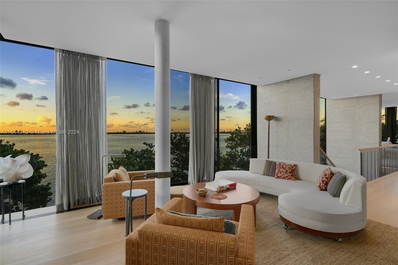 DI LIDO ISLAND - Residential