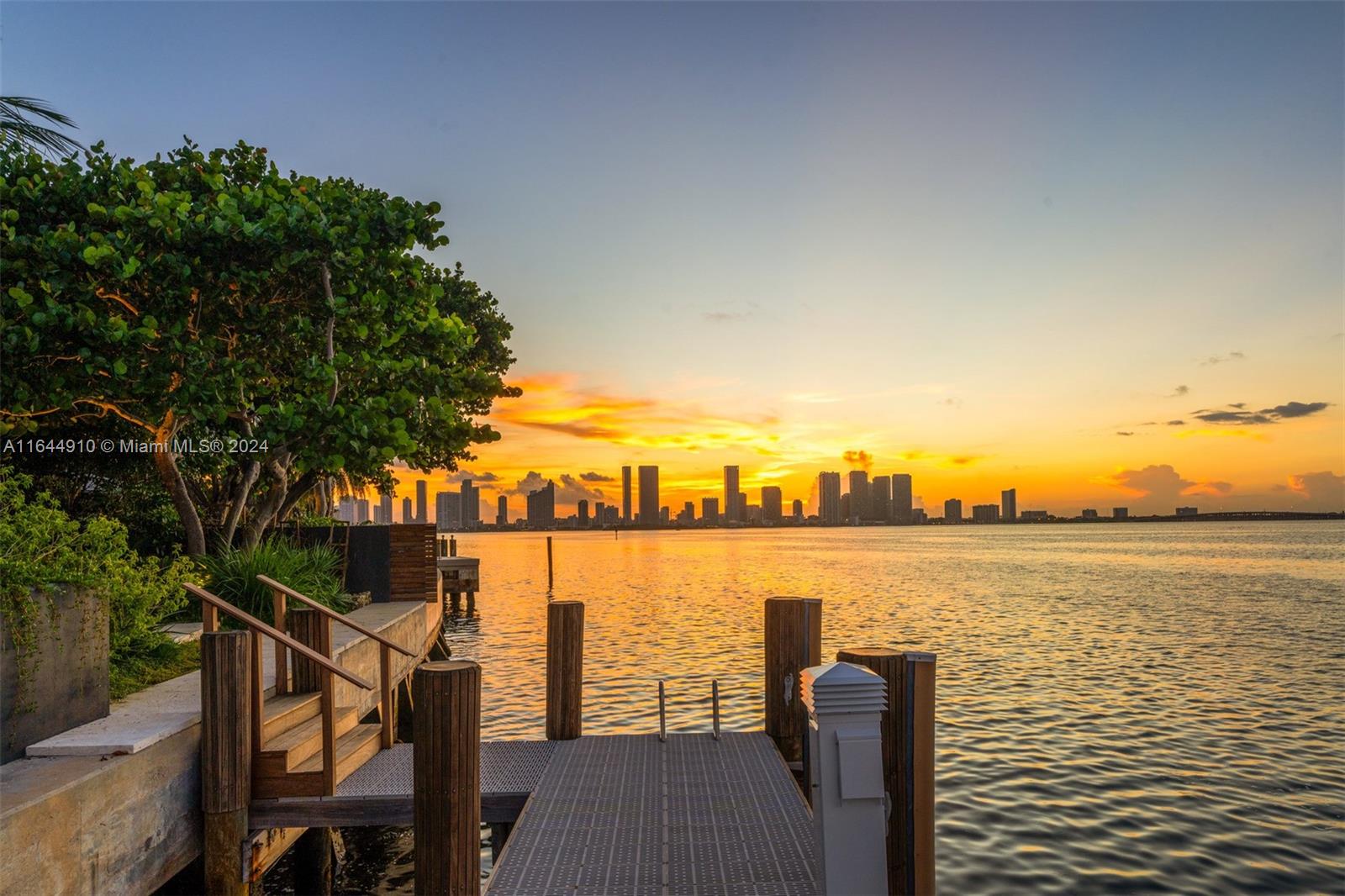 DI LIDO ISLAND - Residential