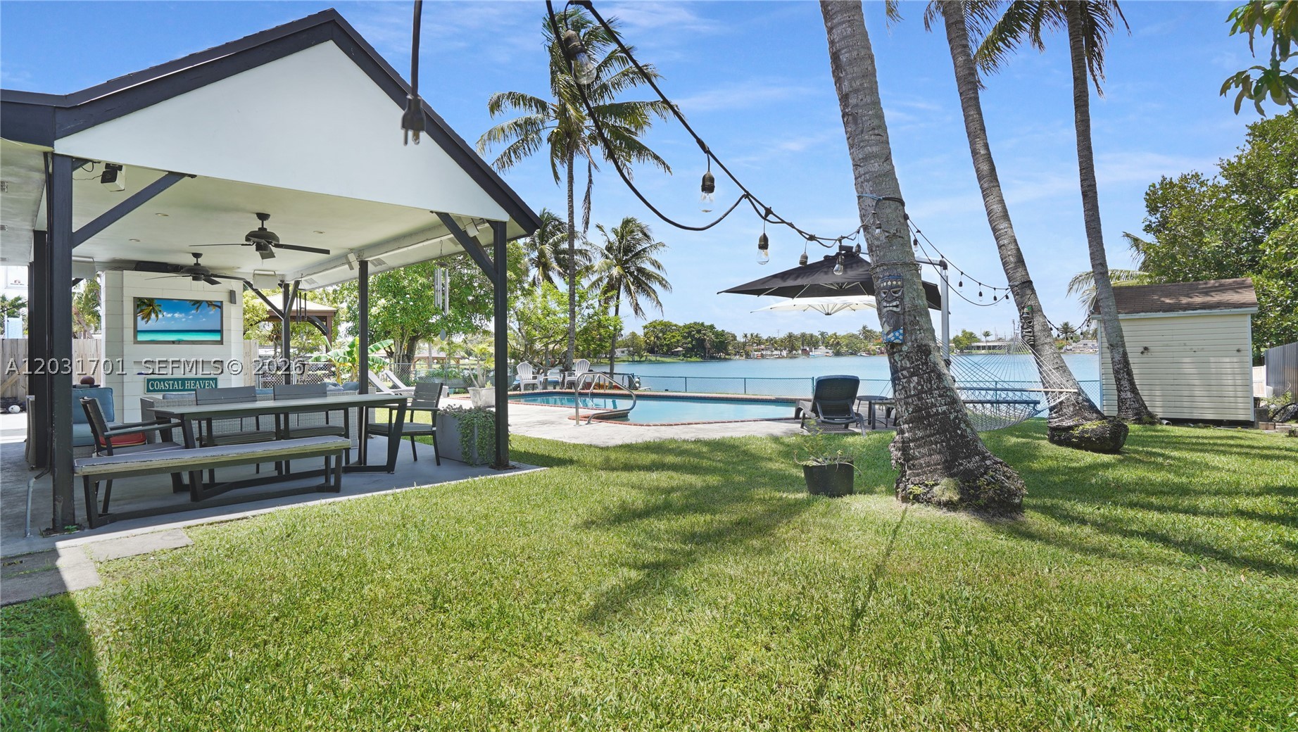 LAKE LAURENCE EST 1ST ADD - Residential
