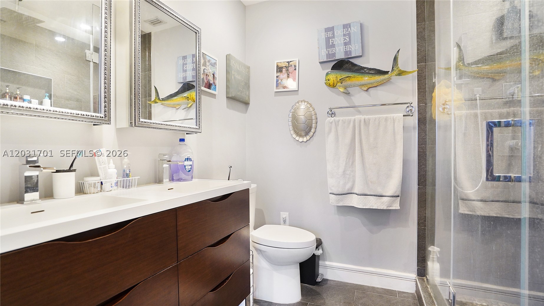 LAKE LAURENCE EST 1ST ADD - Residential