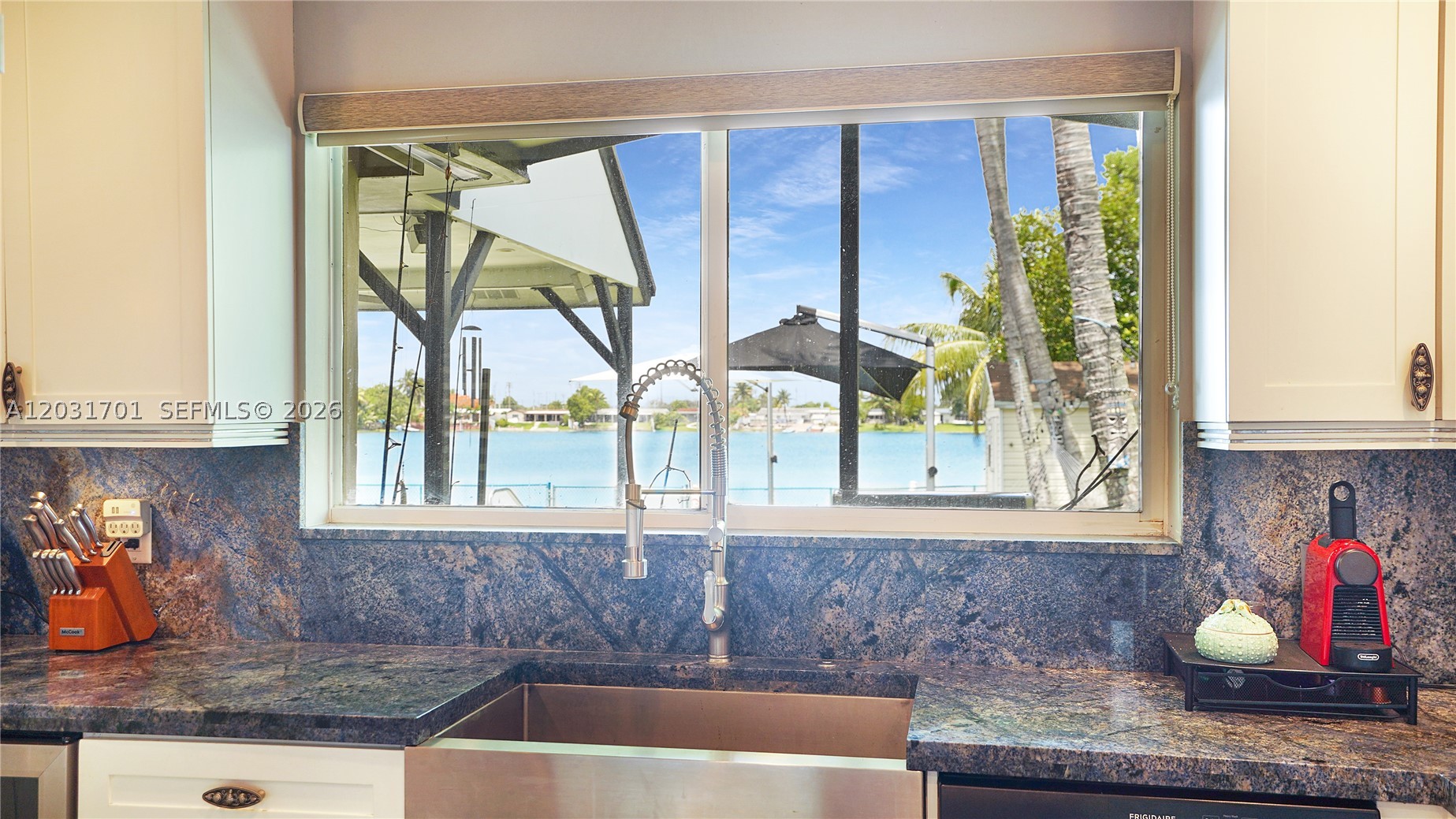 LAKE LAURENCE EST 1ST ADD - Residential