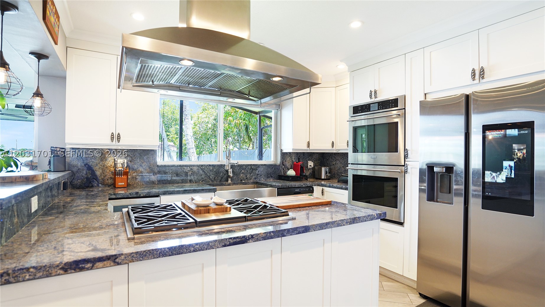 LAKE LAURENCE EST 1ST ADD - Residential