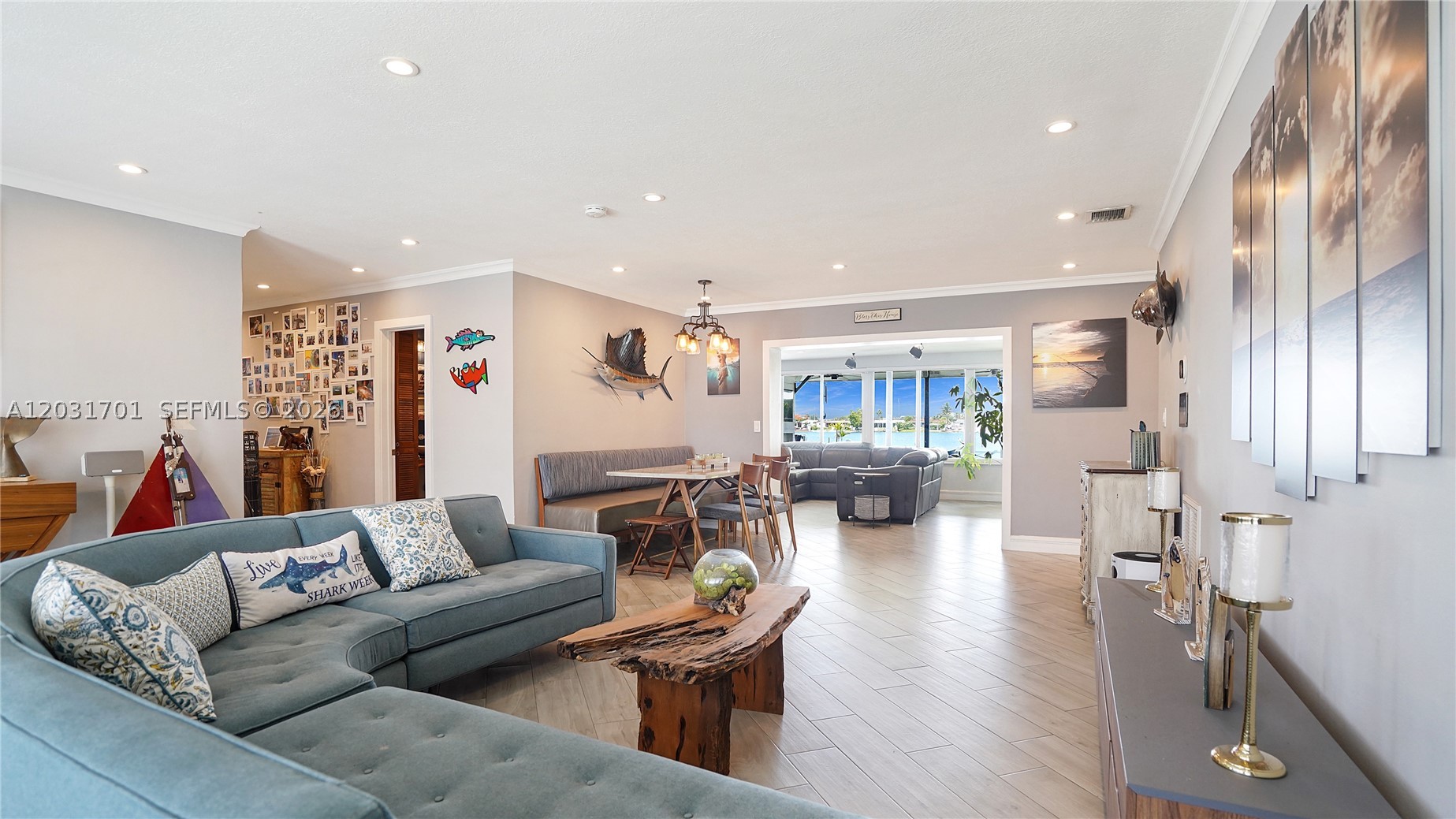 LAKE LAURENCE EST 1ST ADD - Residential