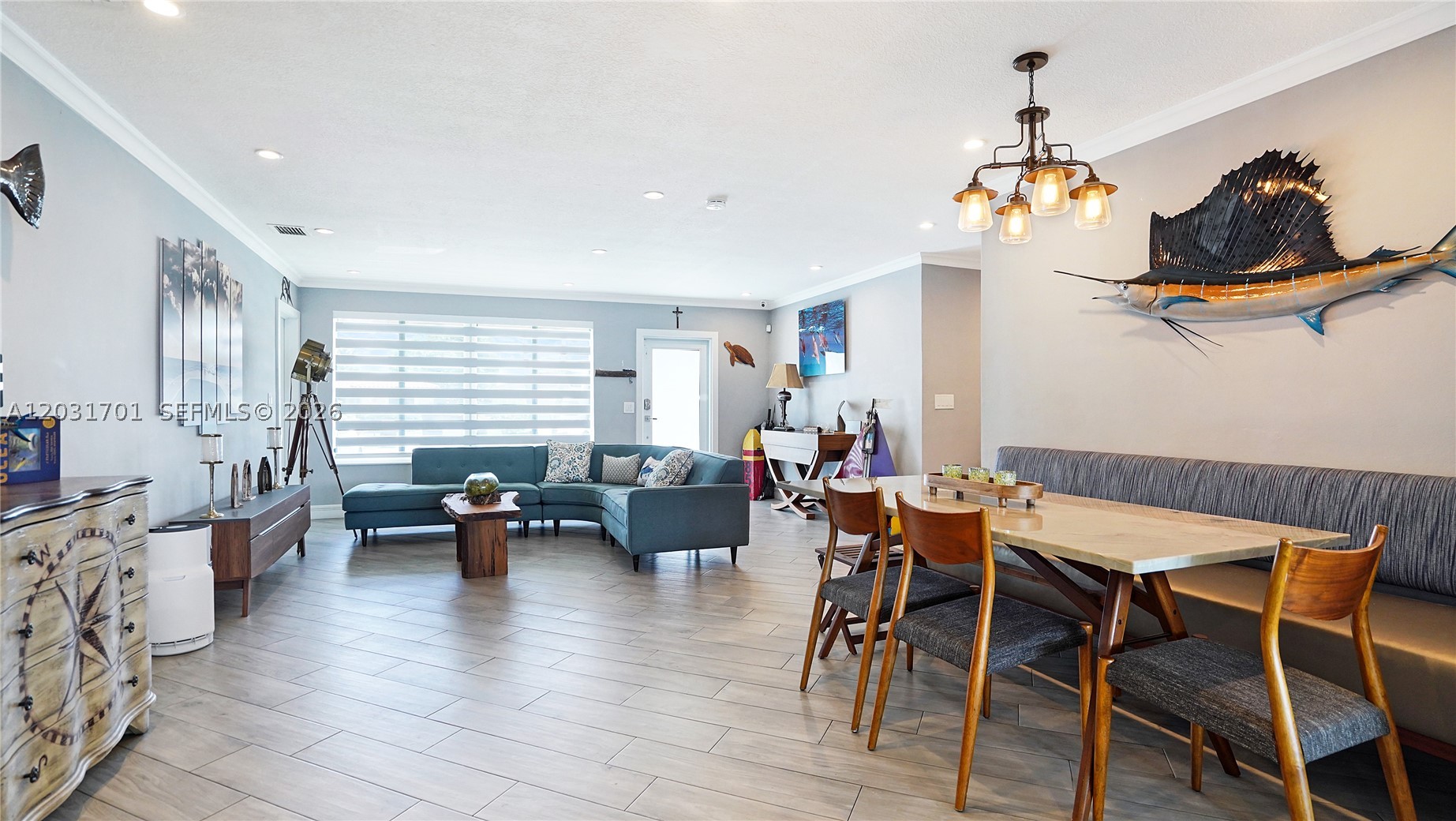LAKE LAURENCE EST 1ST ADD - Residential