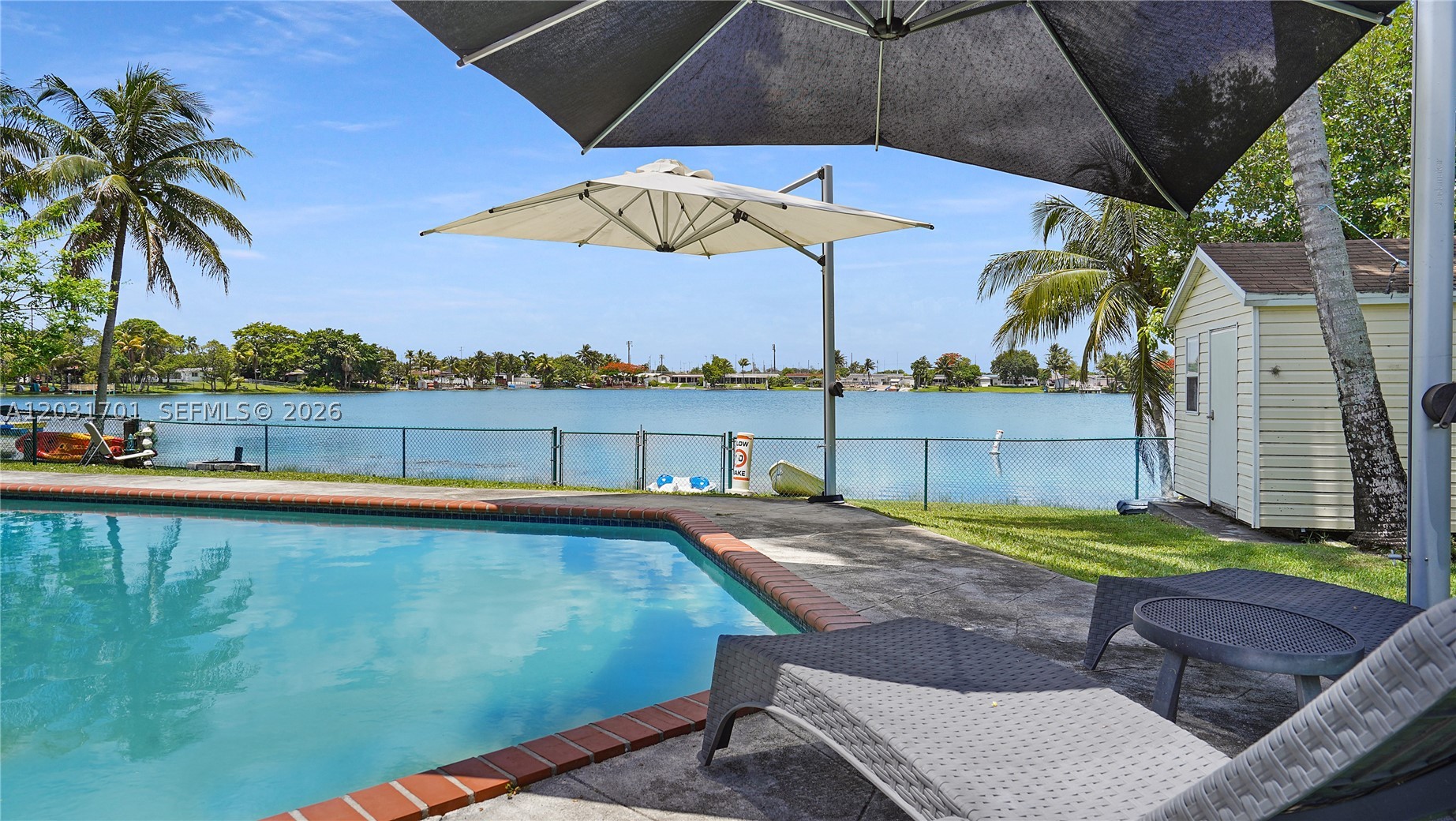 LAKE LAURENCE EST 1ST ADD - Residential