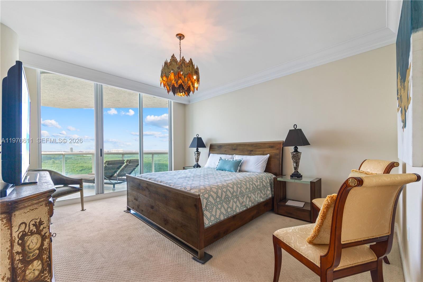 OCEANIA V CONDO - Residential