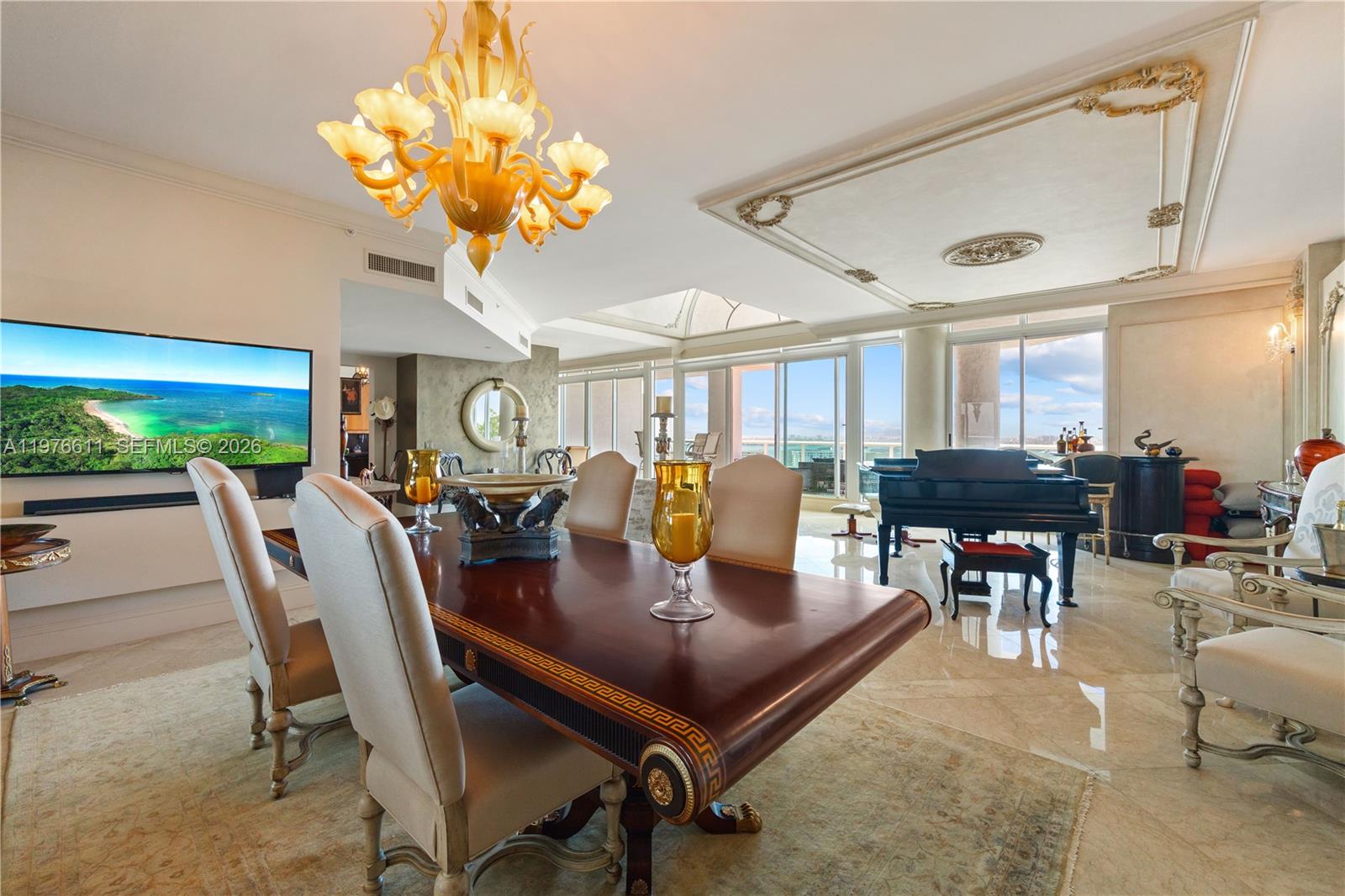 OCEANIA V CONDO - Residential