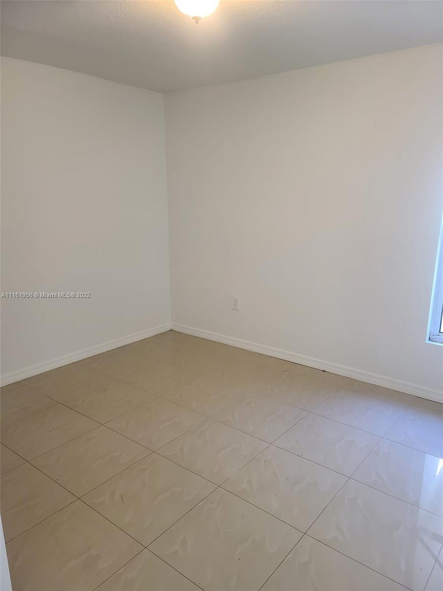 BUENA VISTA GARDENS EXTEN - Residential Lease