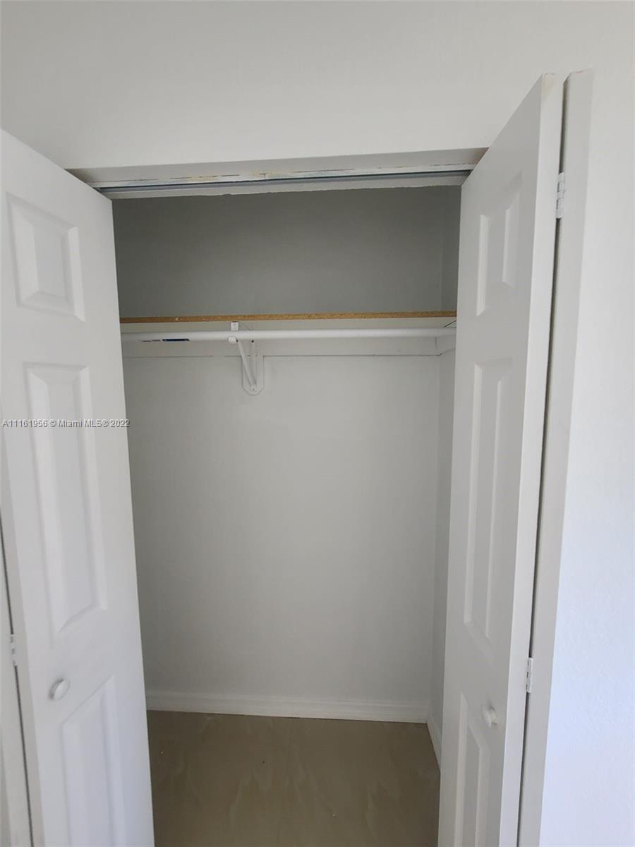 BUENA VISTA GARDENS EXTEN - Residential Lease