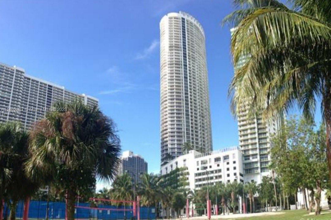 OPERA TOWER CONDO - Residential