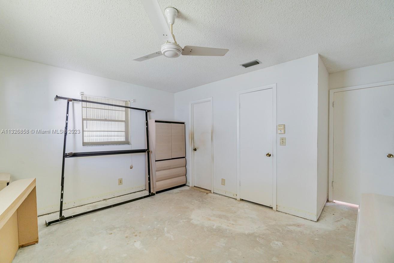 PALM BEACH LEISUREVILLE S - Residential
