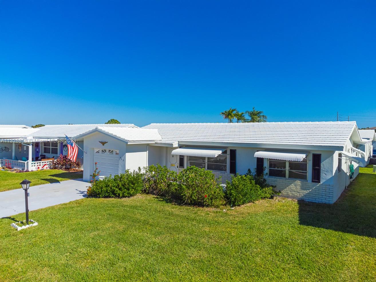 PALM BEACH LEISUREVILLE S - Residential