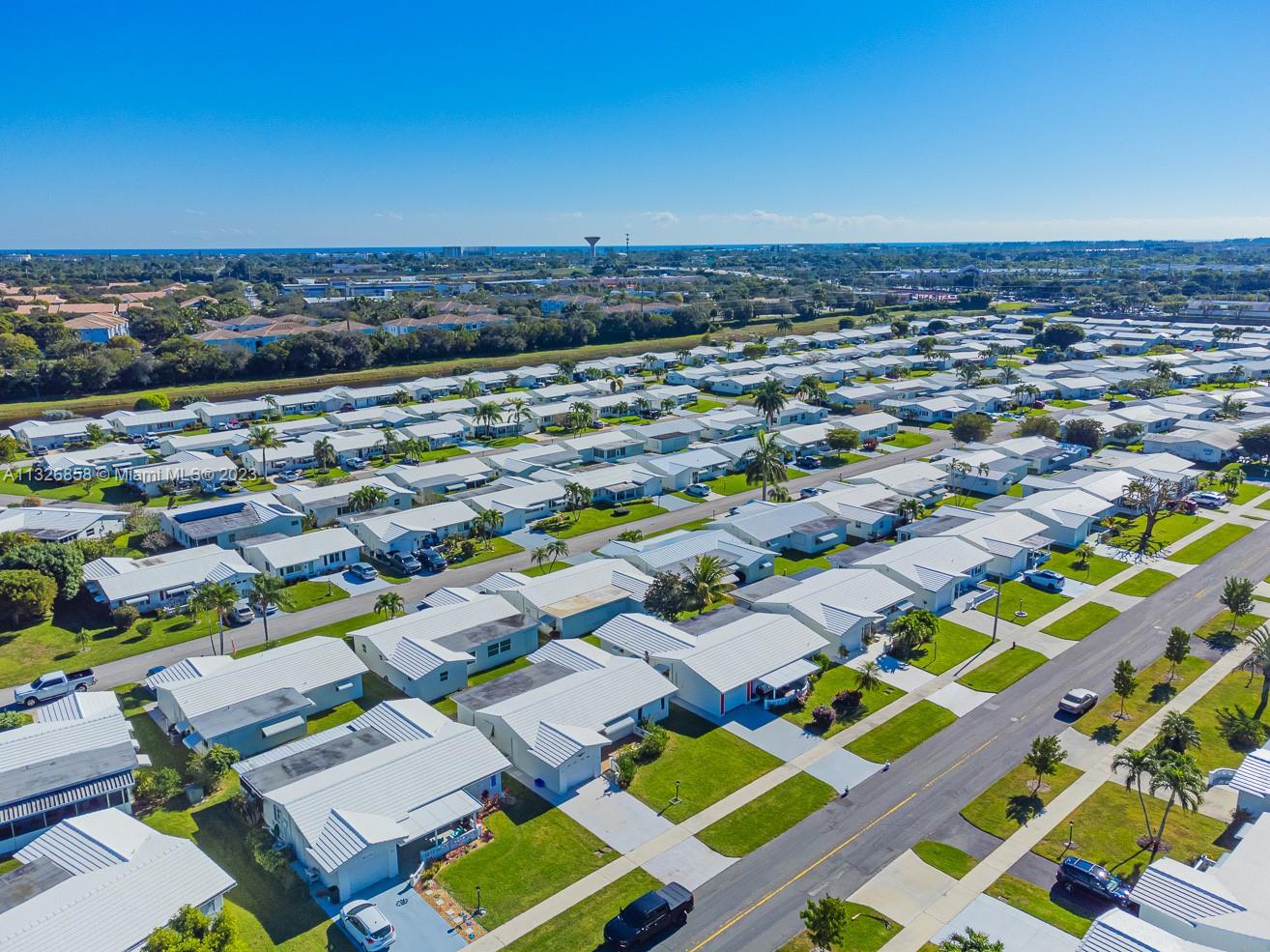 PALM BEACH LEISUREVILLE S - Residential