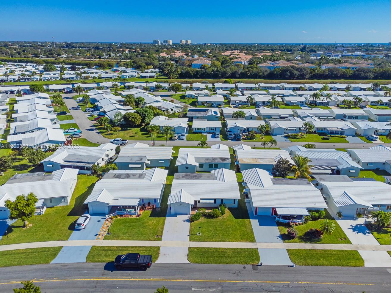 PALM BEACH LEISUREVILLE S - Residential