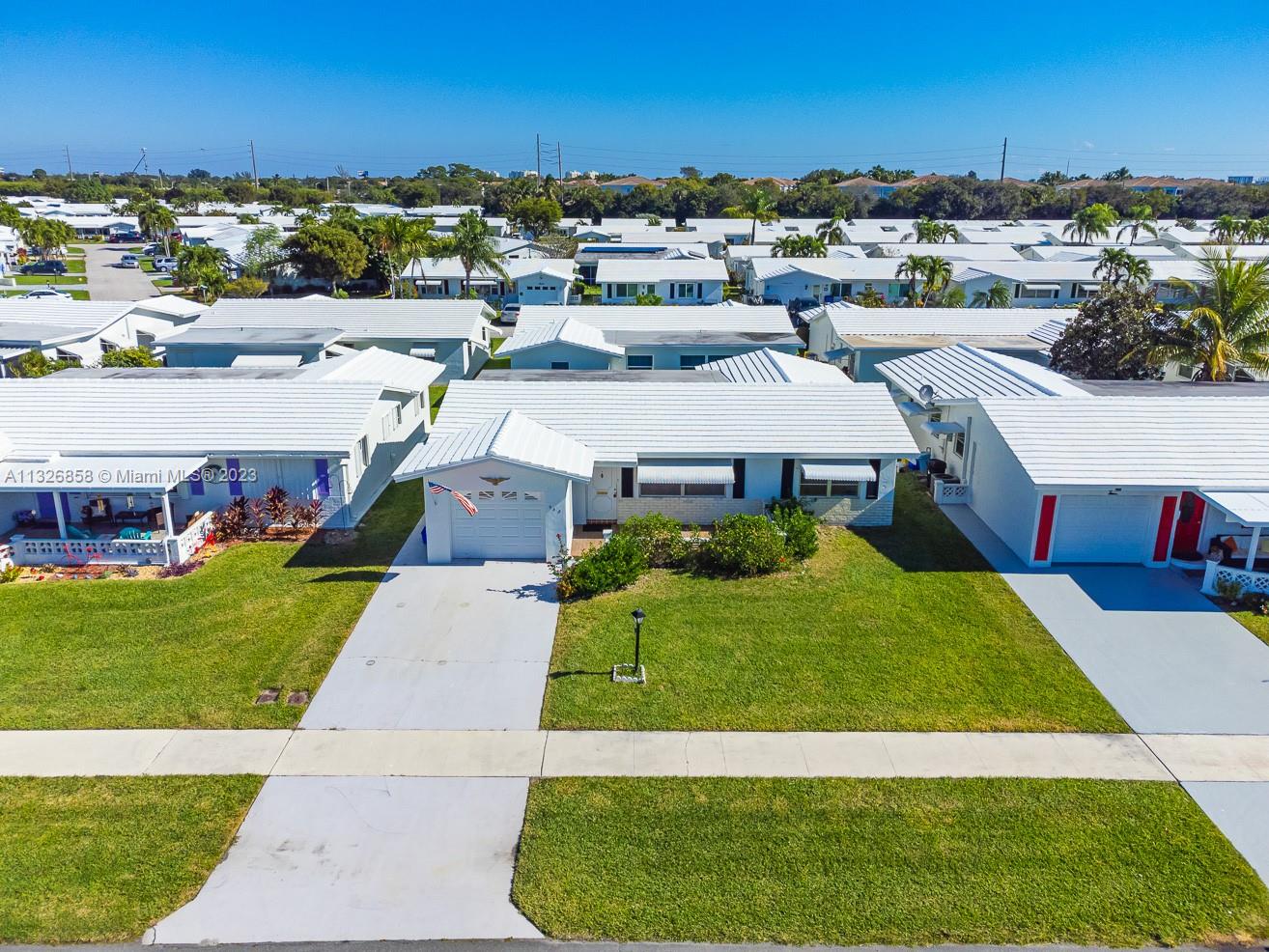 PALM BEACH LEISUREVILLE S - Residential