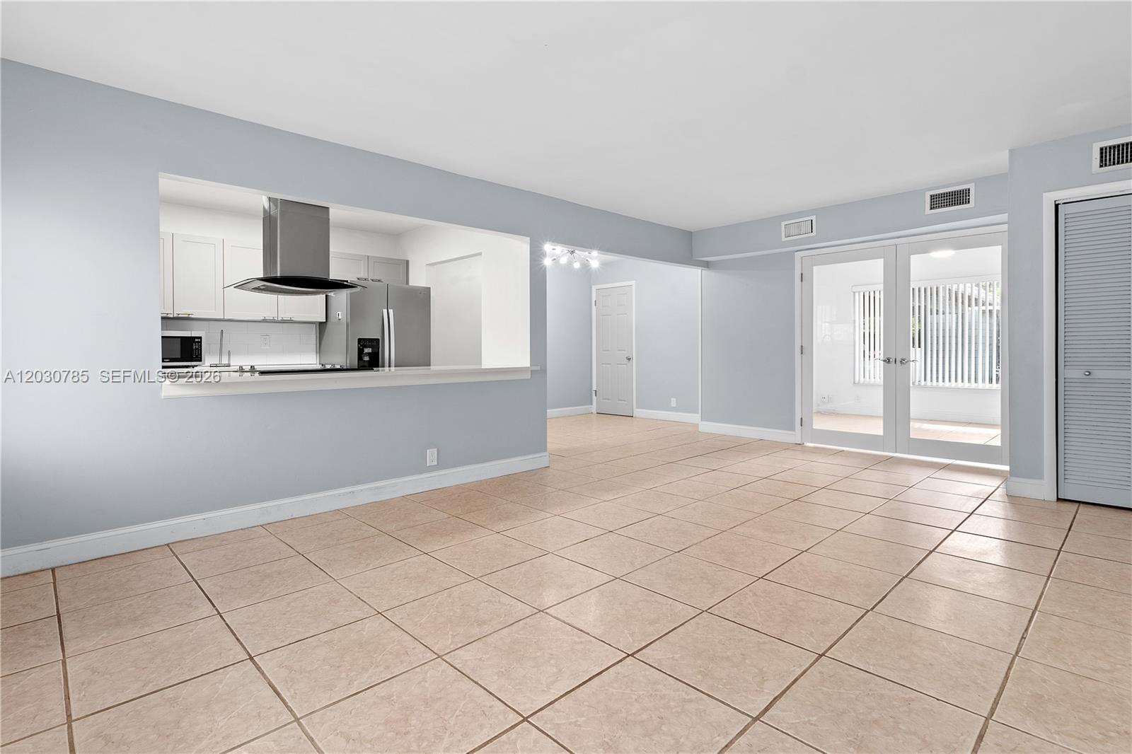 BOYNTON HEIGHTS - Residential Income