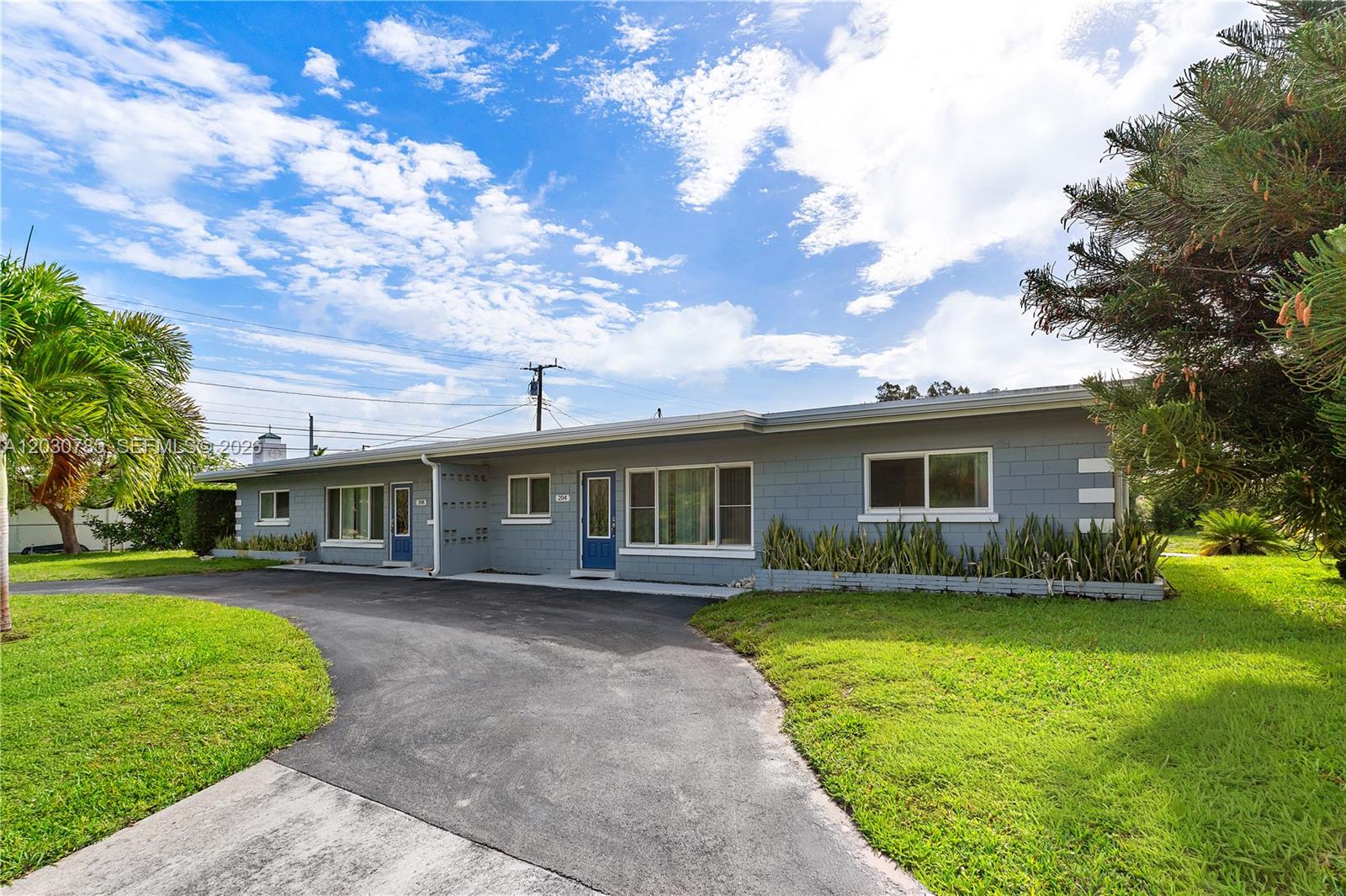 BOYNTON HEIGHTS - Residential Income