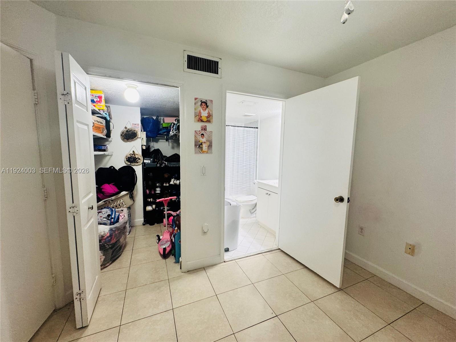 VENETIA GARDENS SOUTH CON - Residential