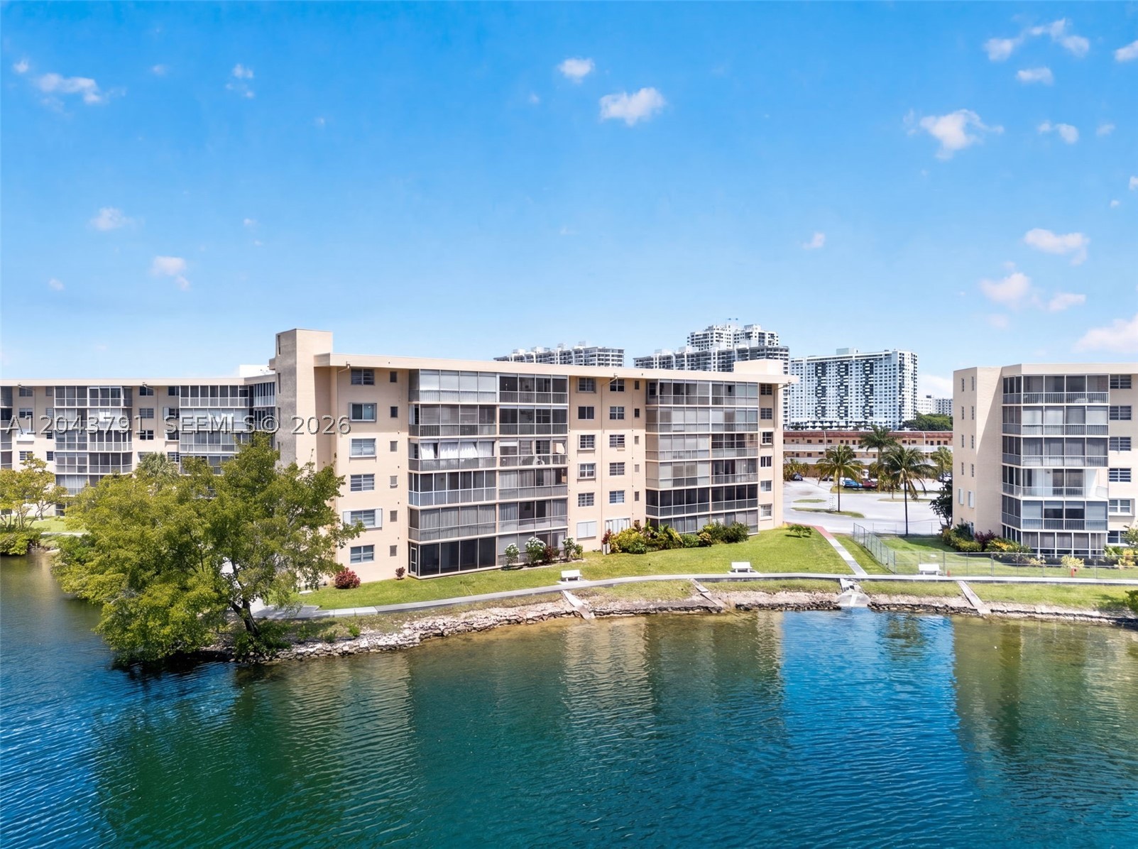 POINT EAST ONE CONDO-BLDG - Residential