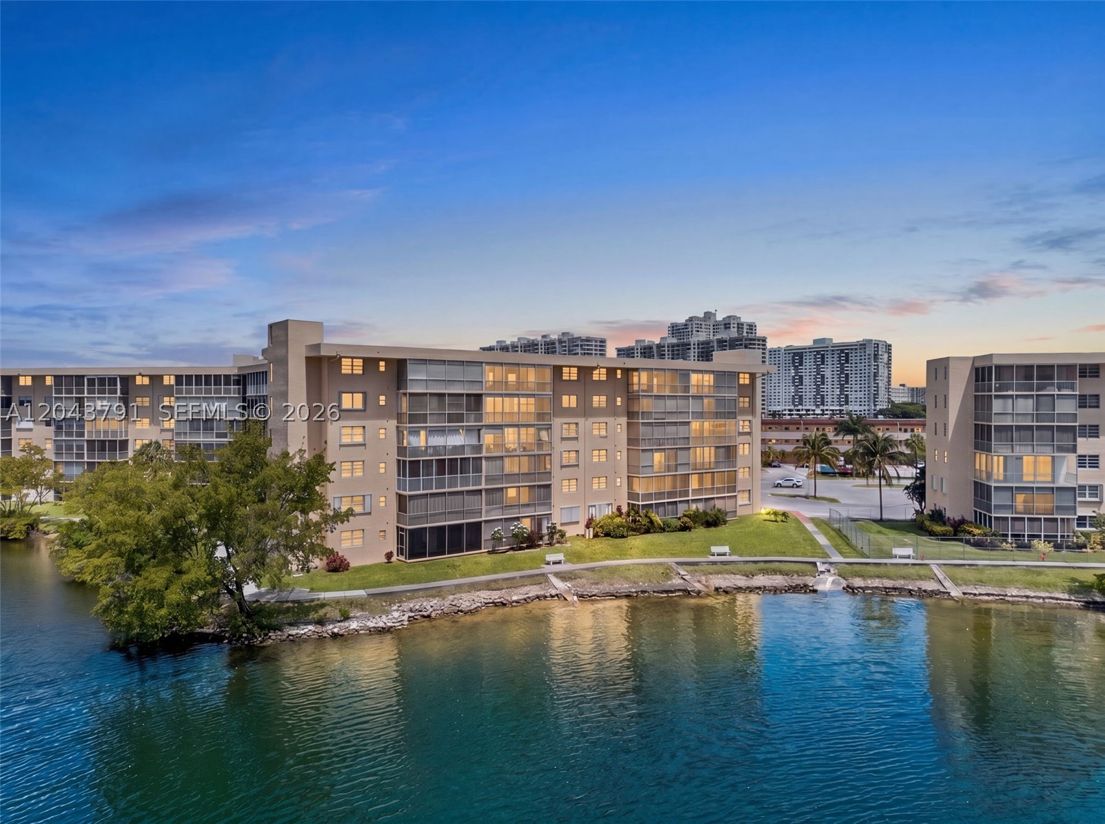 POINT EAST ONE CONDO-BLDG - Residential