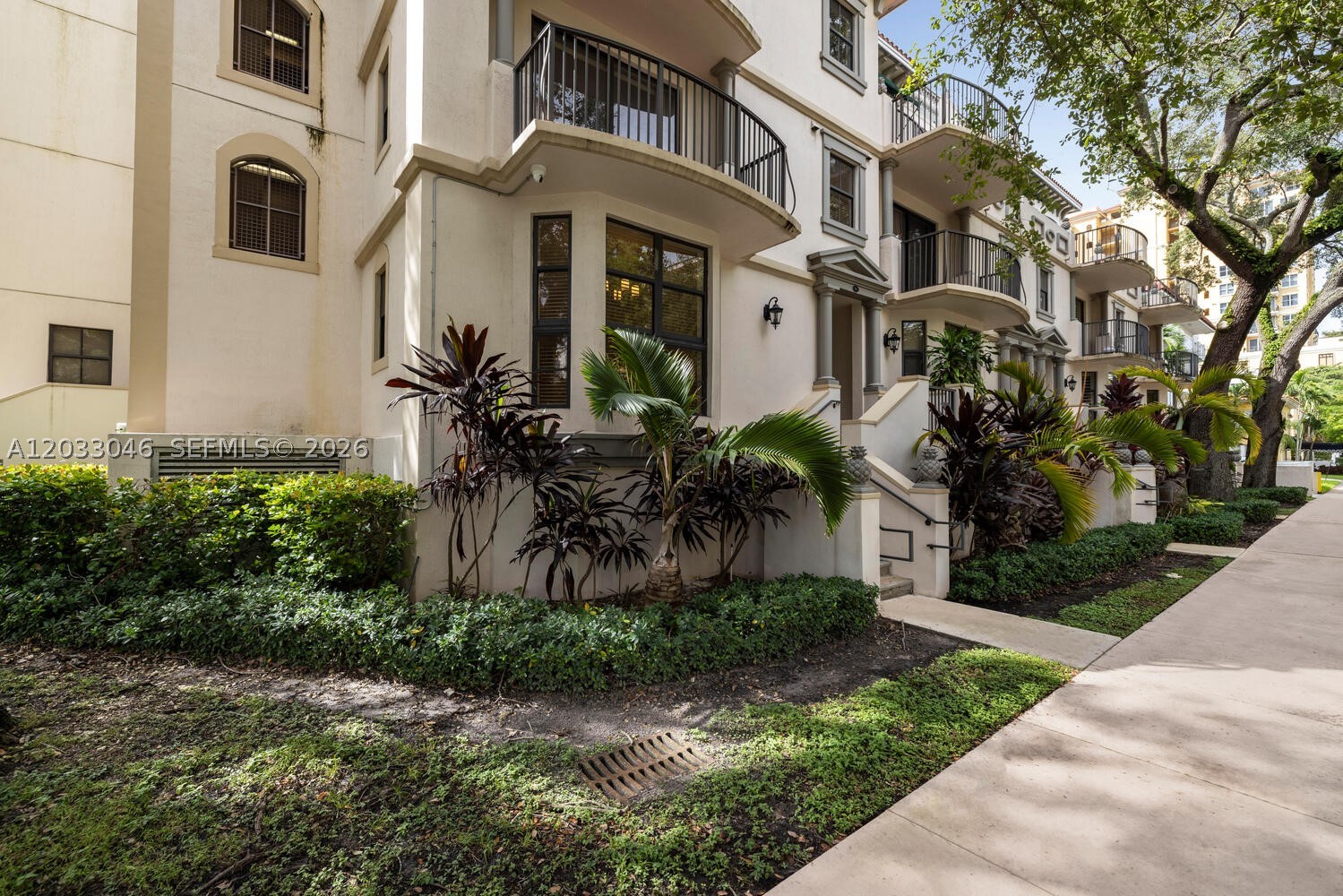 VILLAGE PARK CONDO - Residential Lease