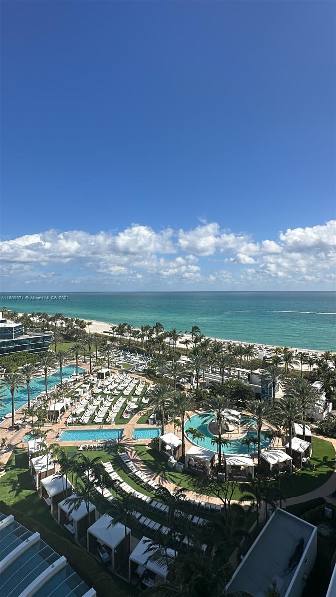 FONTAINEBLEAU III OCEAN C - Residential