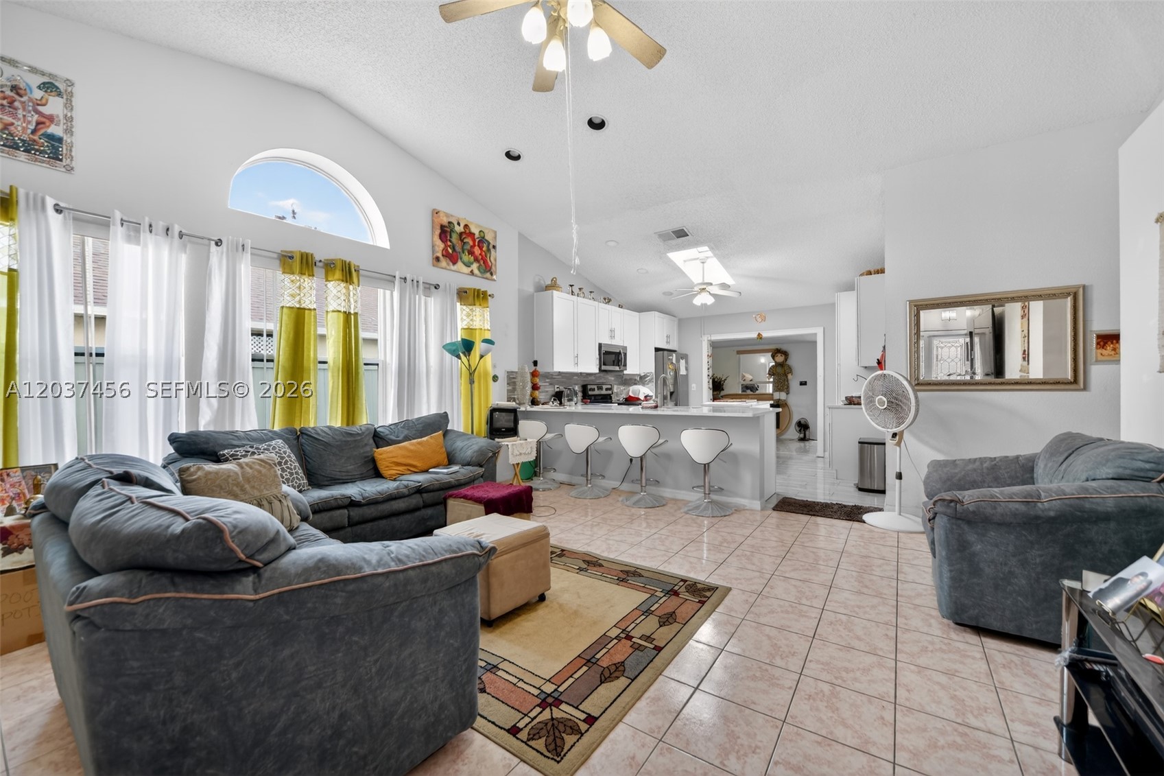 SOUTHCHASE PH 1B - Residential