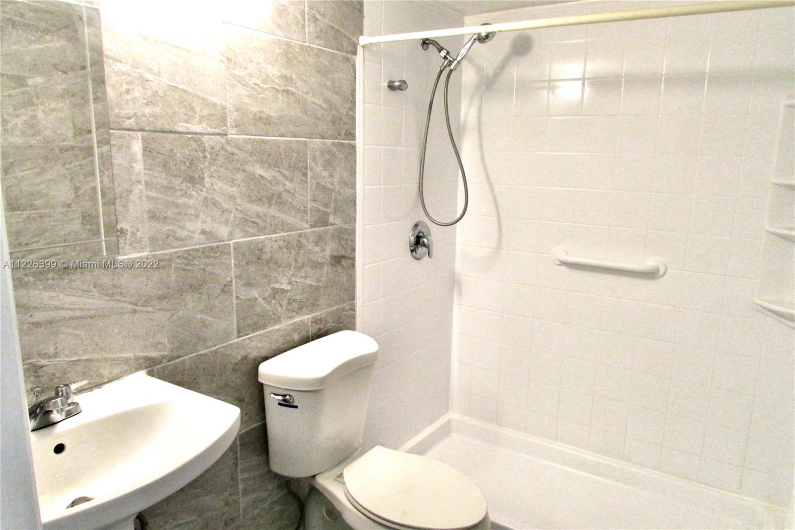 NEWPORT O CONDO - Residential