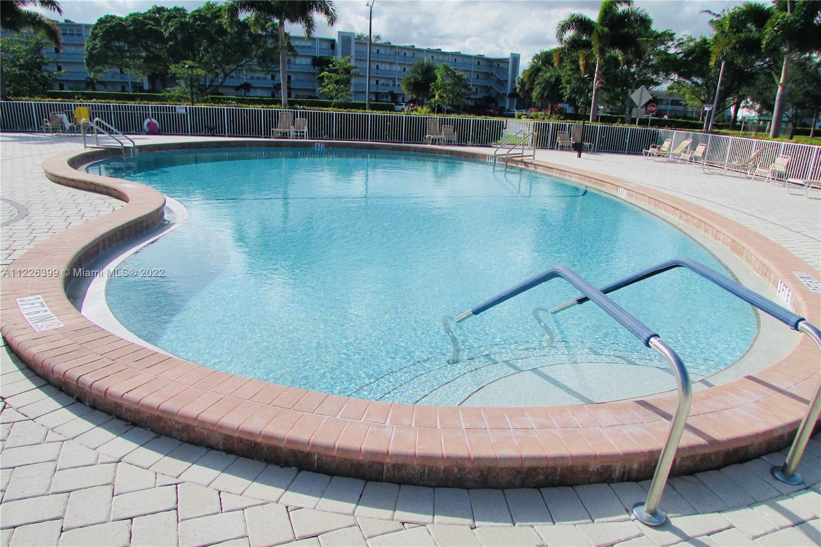 NEWPORT O CONDO - Residential