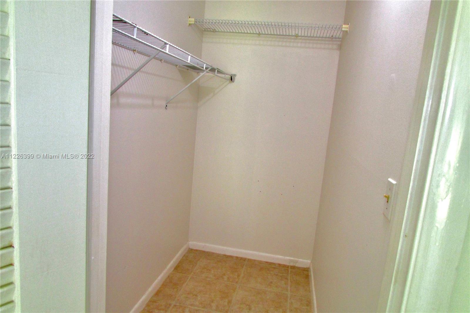 NEWPORT O CONDO - Residential
