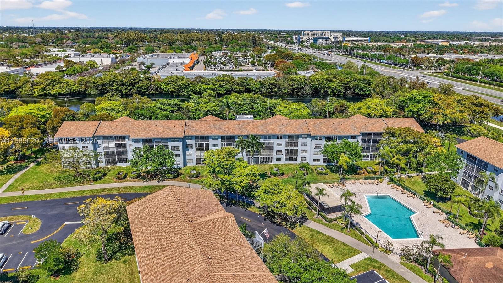 BUCKINGHAM EAST AT CENTUR - Residential