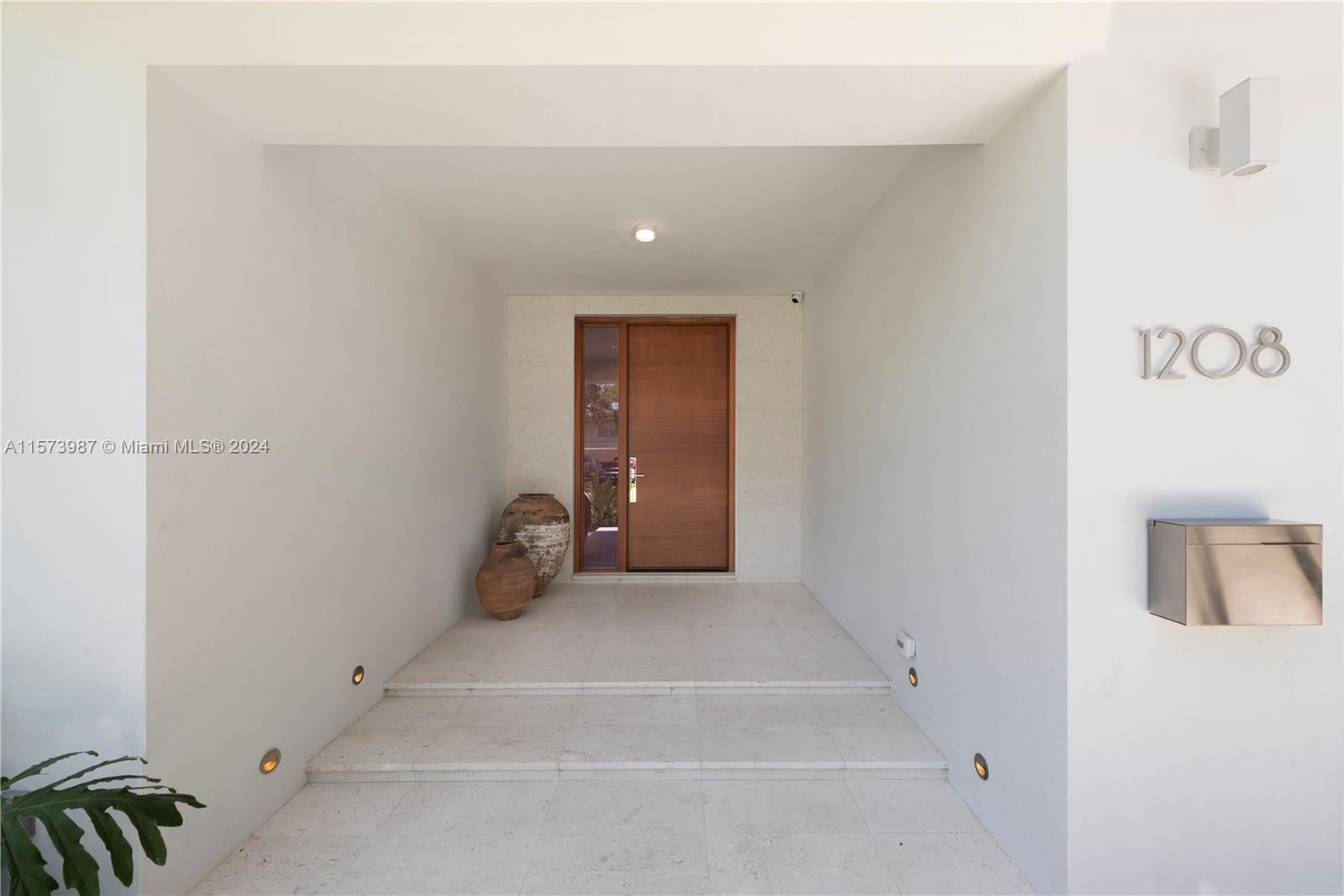EARLETON SHORES - Residential