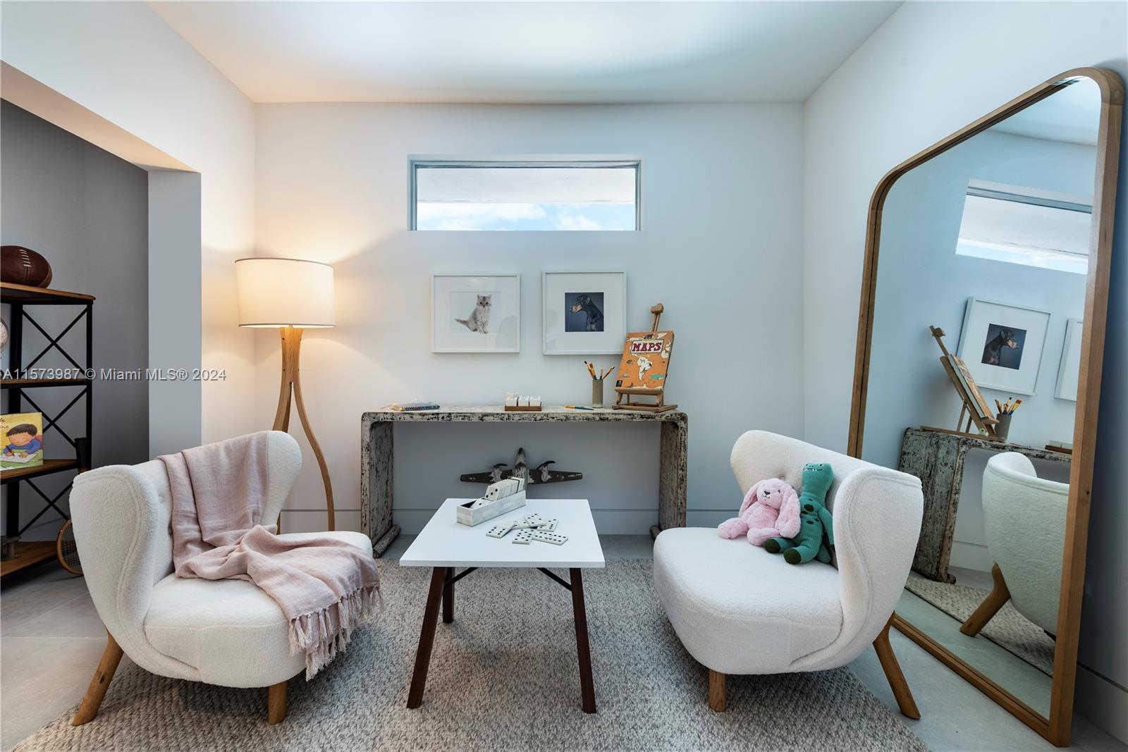 EARLETON SHORES - Residential